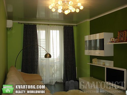 Sell 3-room apartment. Киев,  В.Китаївська — photo 1