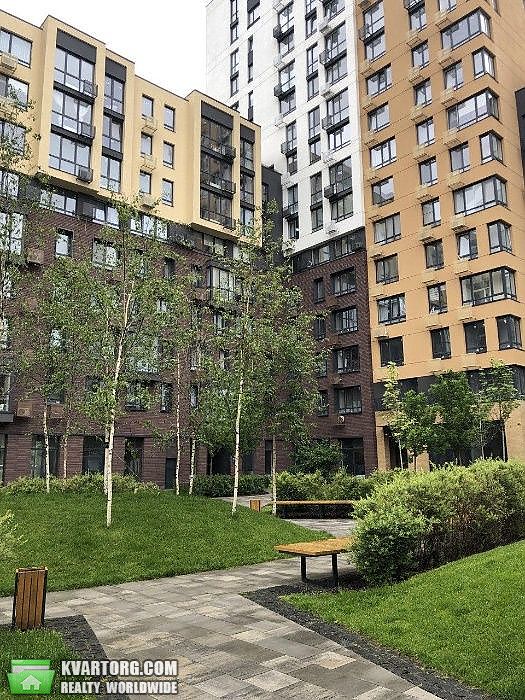 Sell 2-room apartment. Киев,  Салютная — photo 1