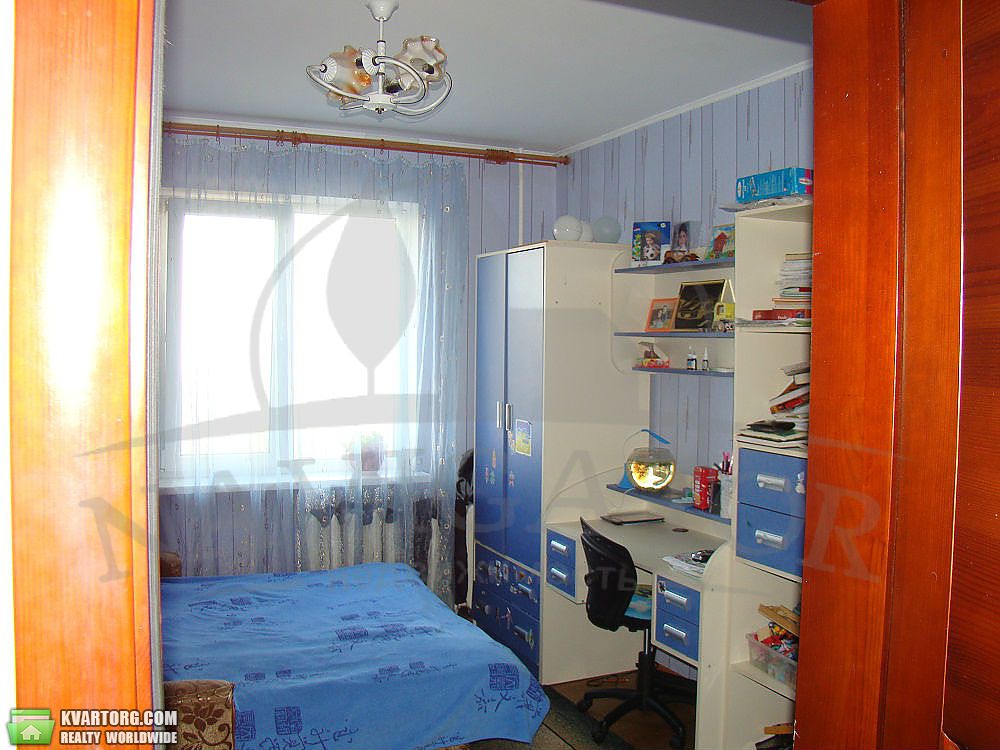 Sell 3-room apartment. Киев,  Здолбуновская — photo 8