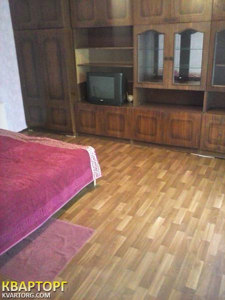 Rent out house. Буча, Вокзальная — photo 1