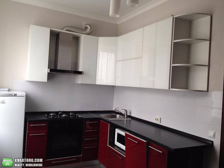 Rent out 2-room apartment. Киев, Гагарина — photo 1