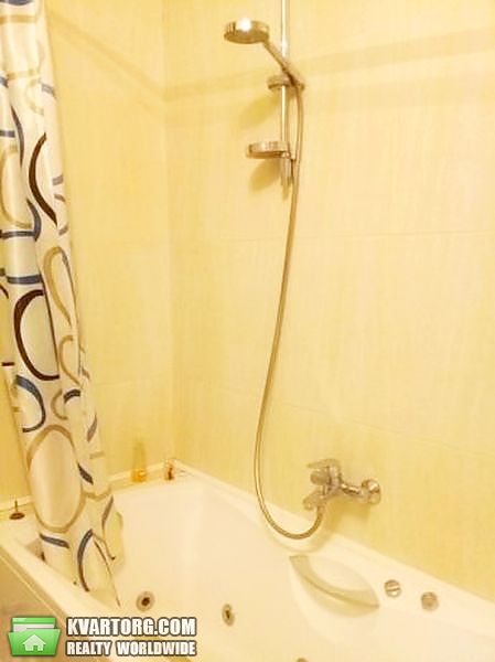 Rent out 2-room apartment. Киев,  Голосеевская — photo 8
