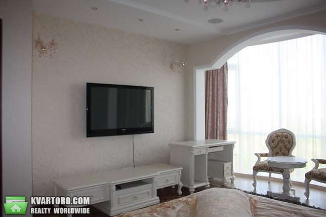 Rent out 3-room apartment. Одесса, Маршала Говорова — photo 4
