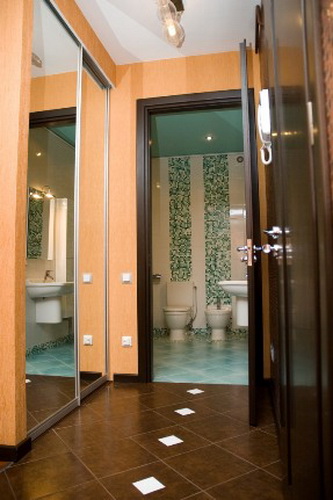 Rent out 2-room apartment. Киев,  Грушевского — photo 5