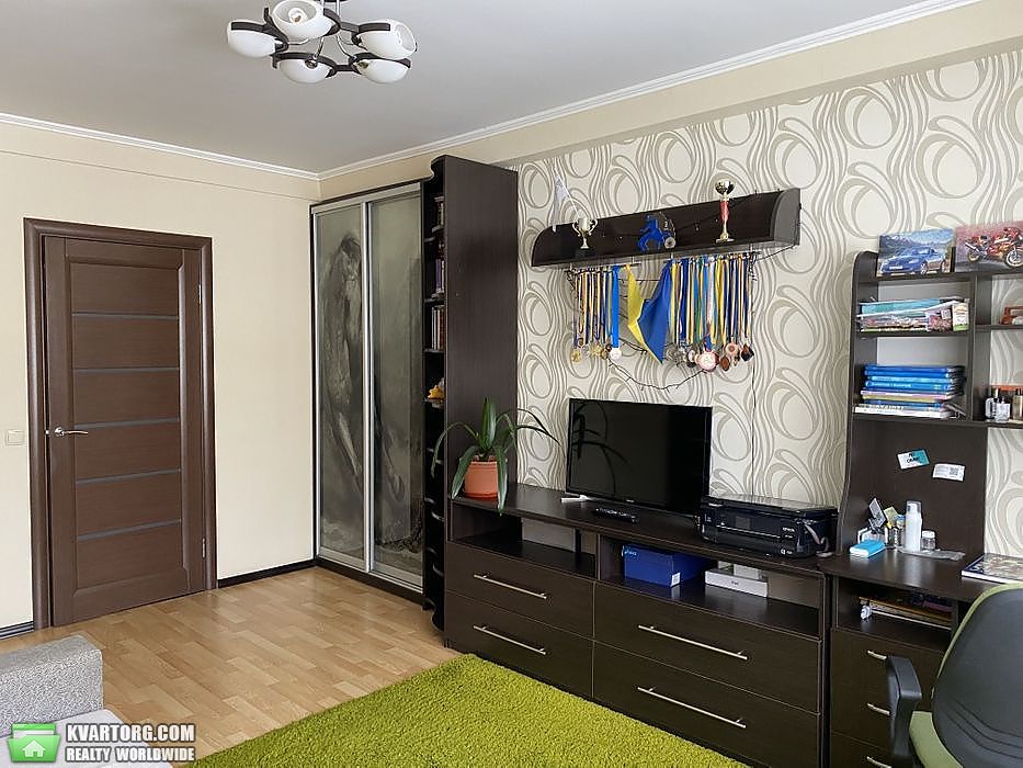 Sell 3-room apartment. Киев,  Пражская — photo 5
