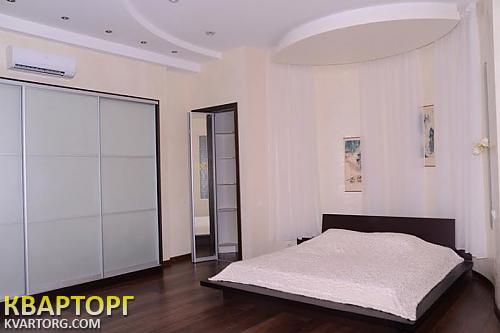 Rent out 2-room apartment. Одесса, Французский бульвар — photo 1