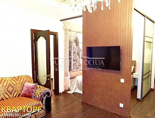 Rent out 2-room apartment. Одесса, Шевченко проспект — photo 1