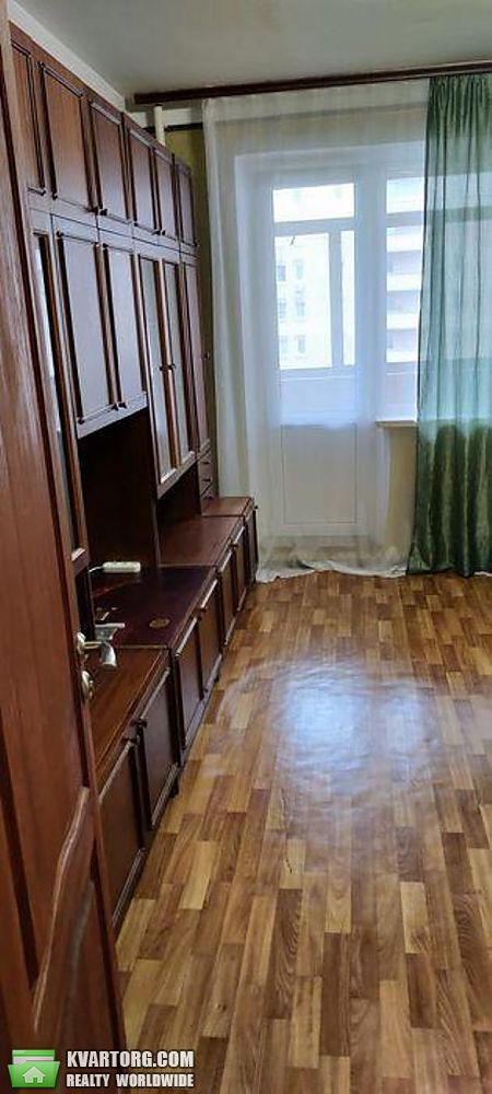 Sell 3-room apartment. Киев,  Срибнокильская — photo 7
