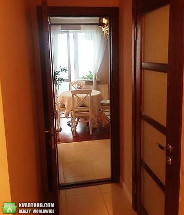 Rent out 3-room apartment. Киев,  Дегтяревская — photo 8