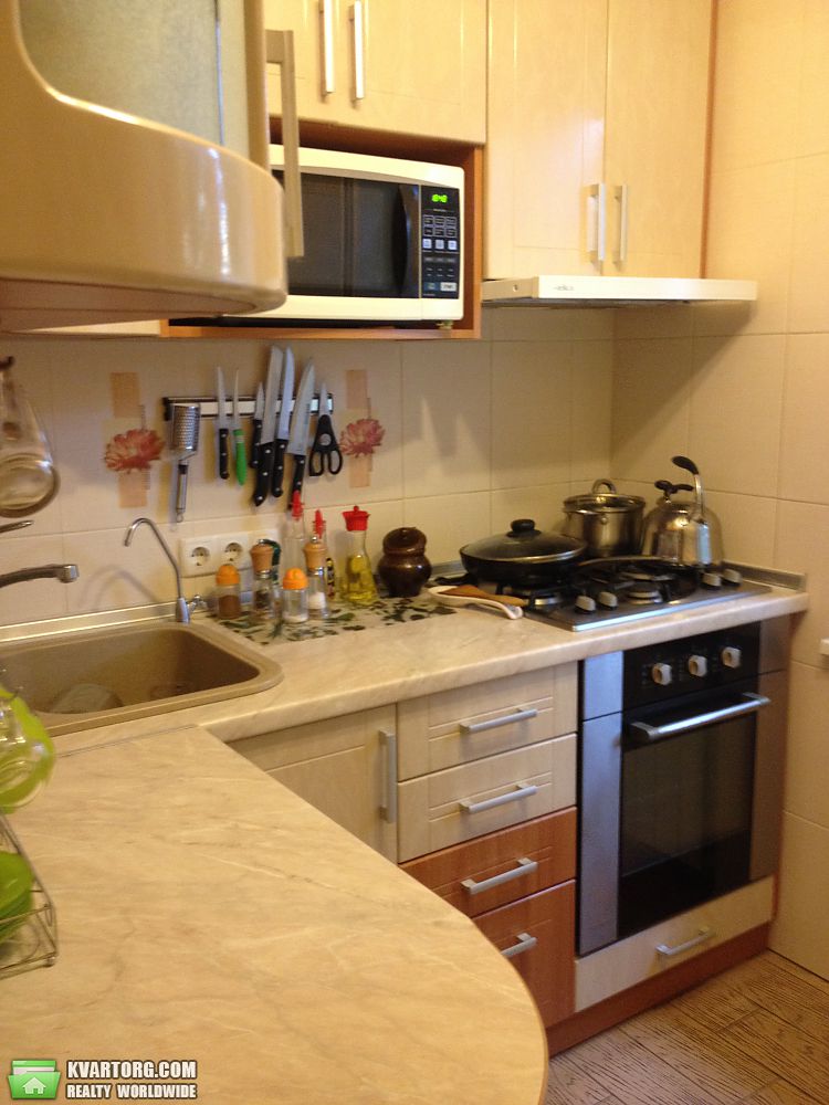 Sell 3-room apartment. Киев,  Дегтяревская — photo 7