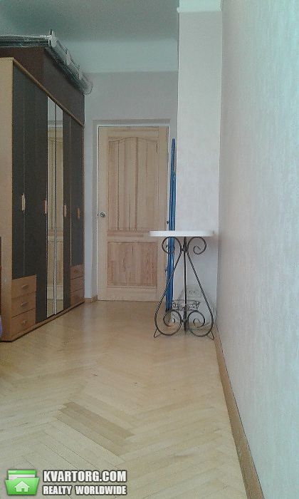 Sell 2-room apartment. Киев,  Набережно-Крещатикская — photo 4
