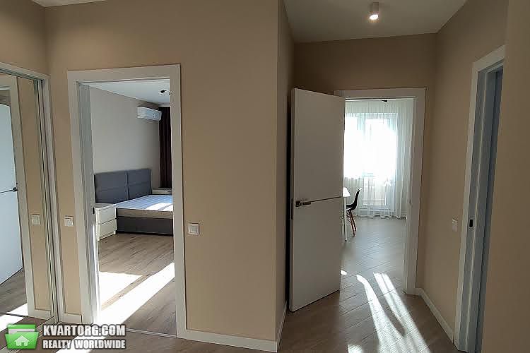 Rent out 1-room apartment. Киев,  Панельная — photo 8