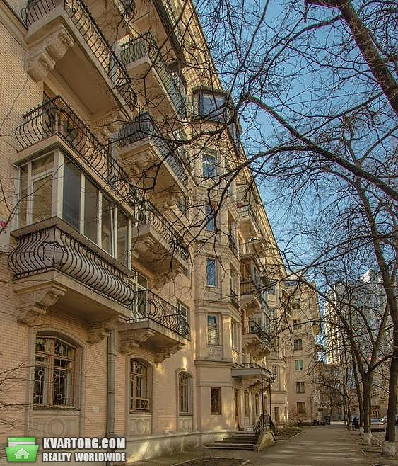 Sell 2-room apartment. Киев,  Шелковичная — photo 1