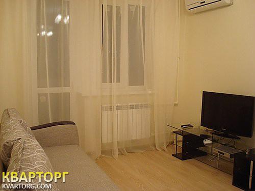 Sell 1-room apartment. Киев,  Петропавловская — photo 1