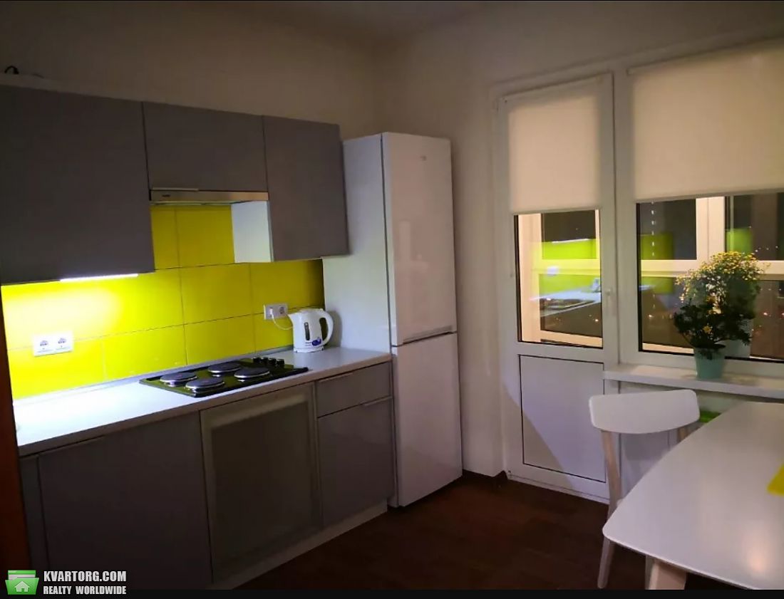 Rent out 1-room apartment. Киев, ул. Софии Русовой — photo 2