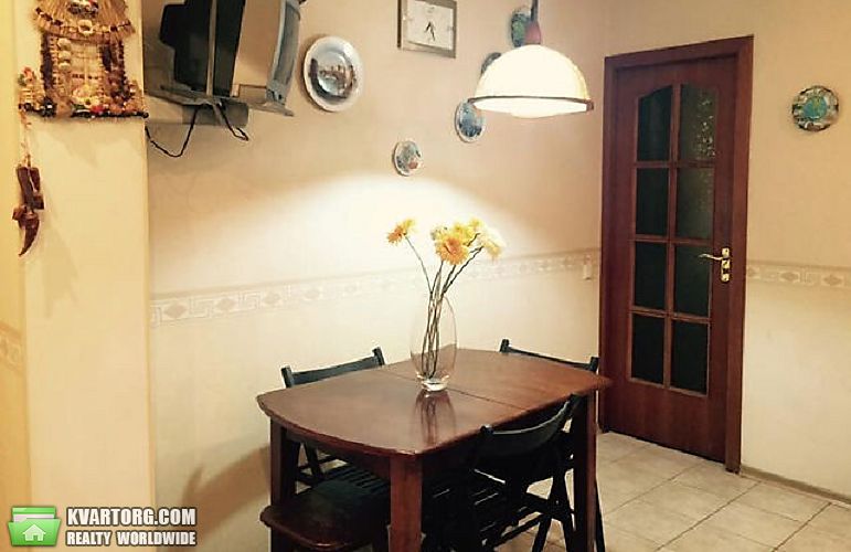 Sell 4-room apartment. Киев,  Драгоманова — photo 7