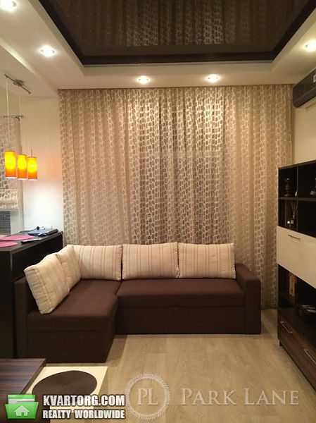 Sell 2-room apartment. Киев, Саксаганского — photo 1