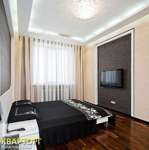 Rent out 3-room apartment. Киев,  Щорса — photo 1