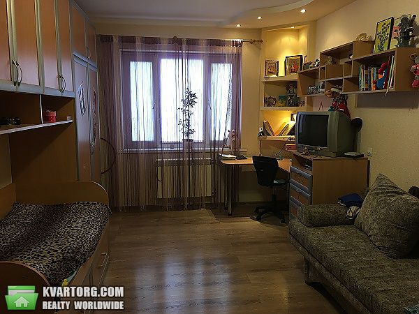 Sell 3-room apartment. Киев,  Руденко — photo 1