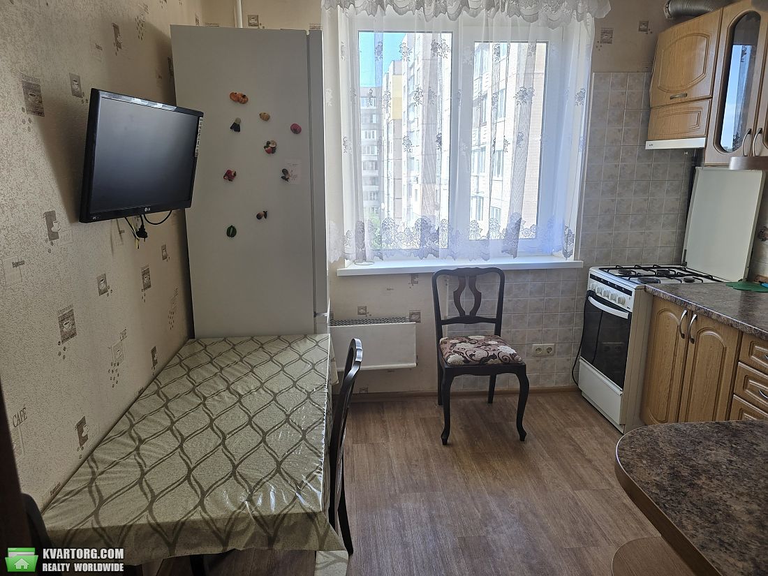 Rent out 2-room apartment. Киев, пр. Червоної Калини — photo 3