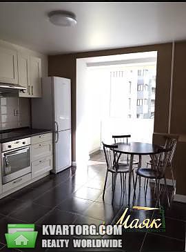 Rent out 2-room apartment. Киев,  Драгомирова — photo 1