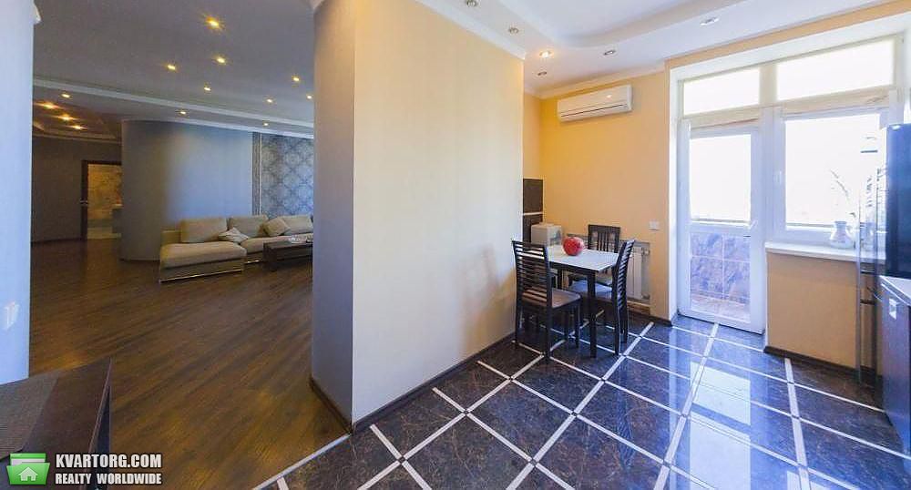 Rent out 3-room apartment. Киев, коновальца — photo 4