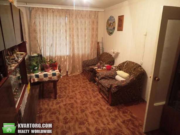 Sell 2-room apartment. Киев,  Приречная — photo 1
