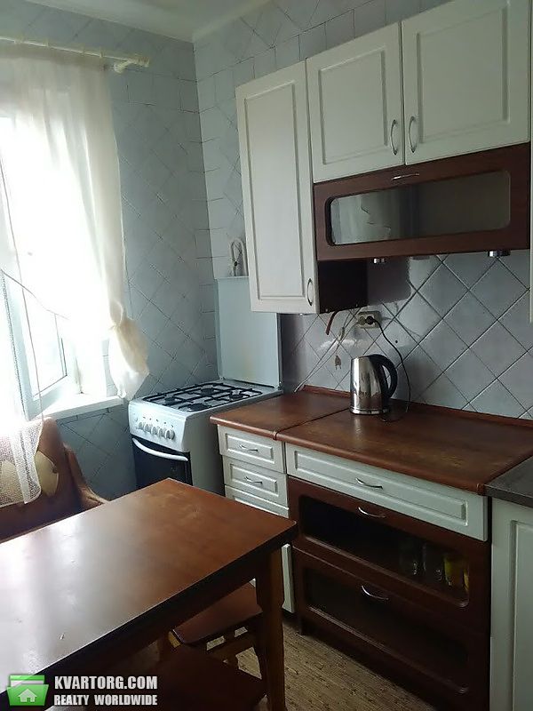 Rent out 2-room apartment. Киев, Васильковская — photo 9