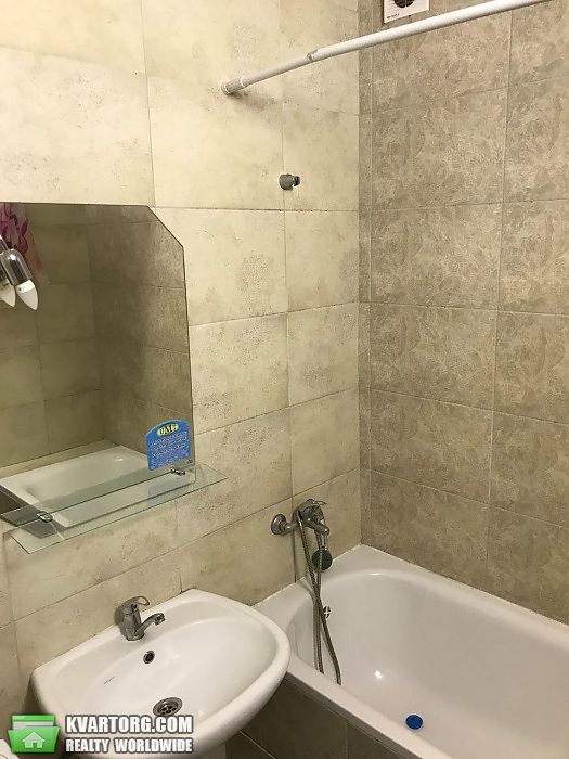 Rent out 3-room apartment. Киев, Данченко — photo 1