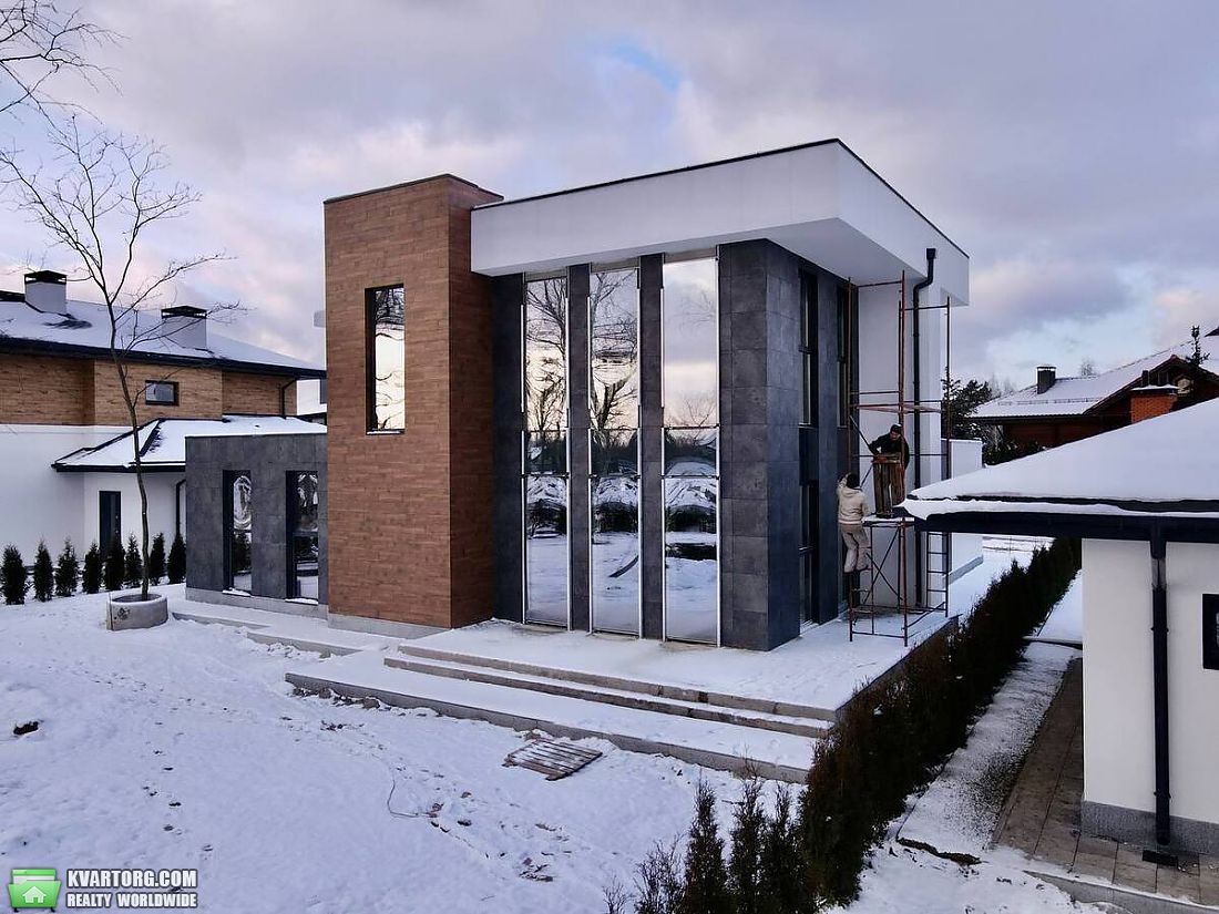Sell house. Киев, Тракторнодетальная — photo 1