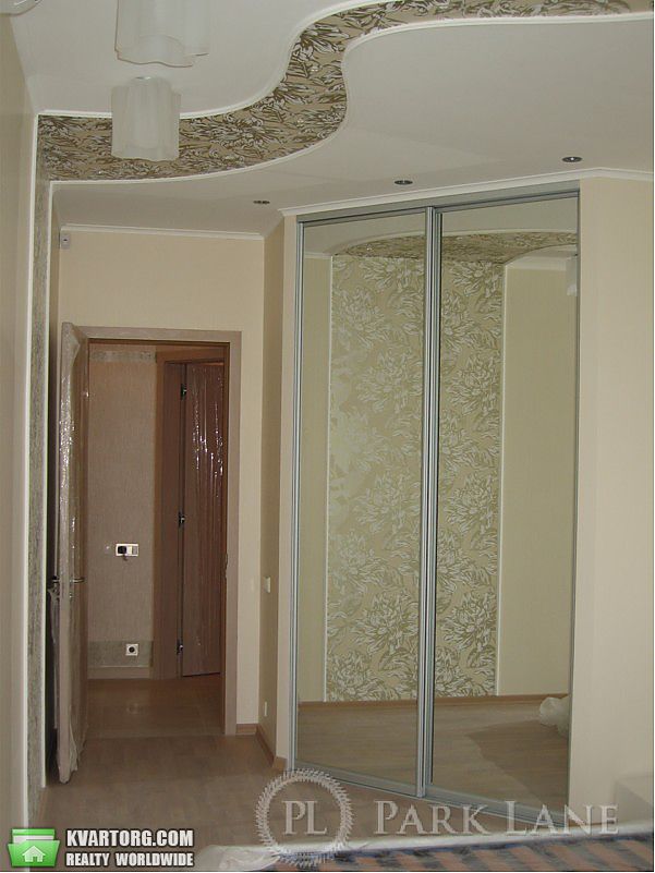 Sell 4-room apartment. Киев,  Щорса — photo 6