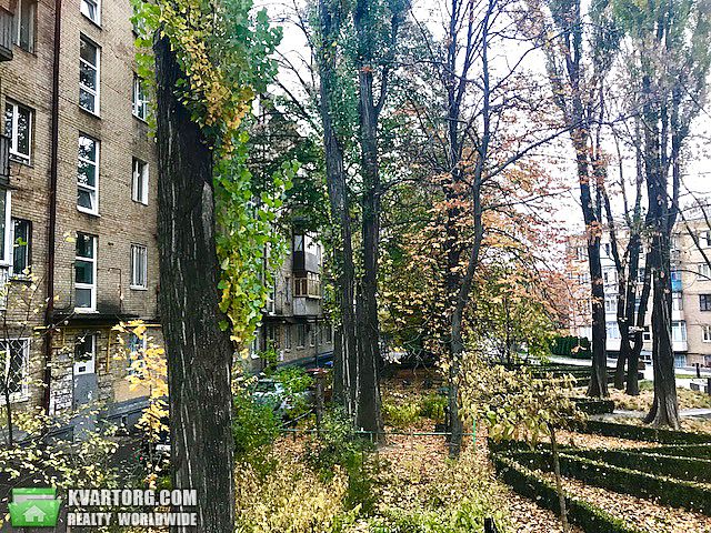 Sell 2-room apartment. Киев,  Киквидзе — photo 1