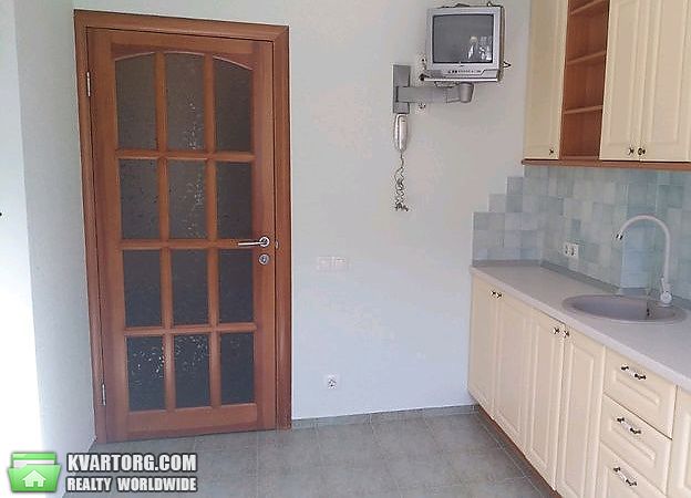 Sell 3-room apartment. Киев,  Алма-Атинская — photo 9