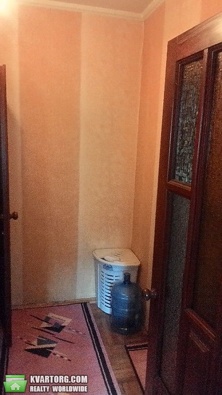 Sell 2-room apartment. Киев,  Ужвий — photo 4