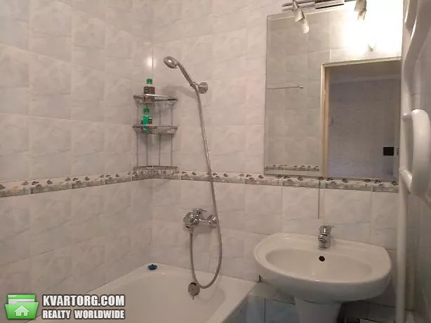 Rent out 2-room apartment. Киев, проспект Науки — photo 9