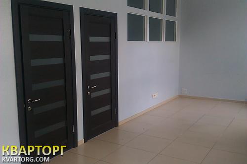 Rent out office. Киев,  Жилянская — photo 1