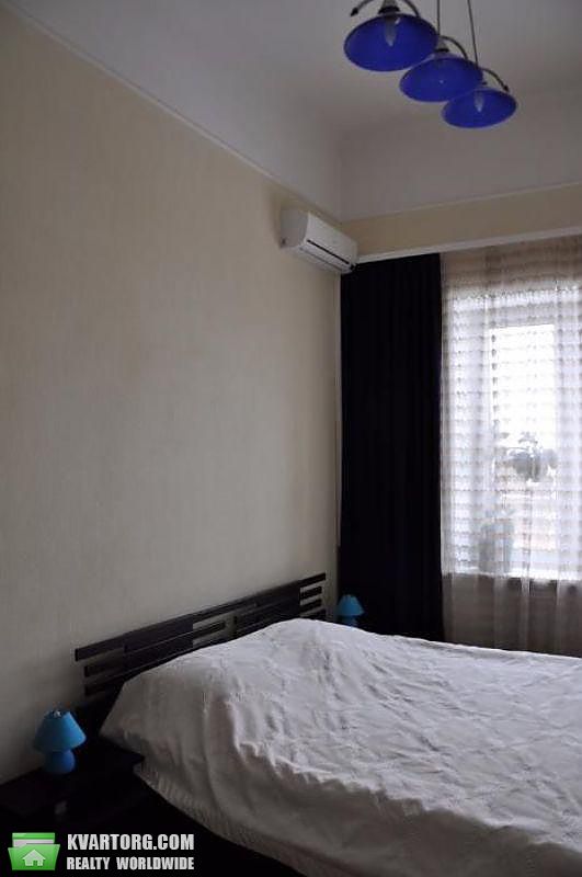 Rent out 3-room apartment. Киев,  Большая Житомирская — photo 3