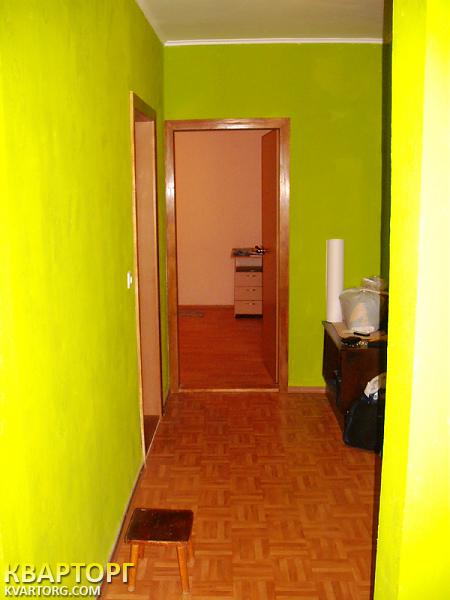 Sell 2-room apartment. Киев,  Пчелки Елены — photo 2