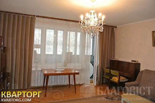Sell 2-room apartment. Киев, Старонаводницкая — photo 2