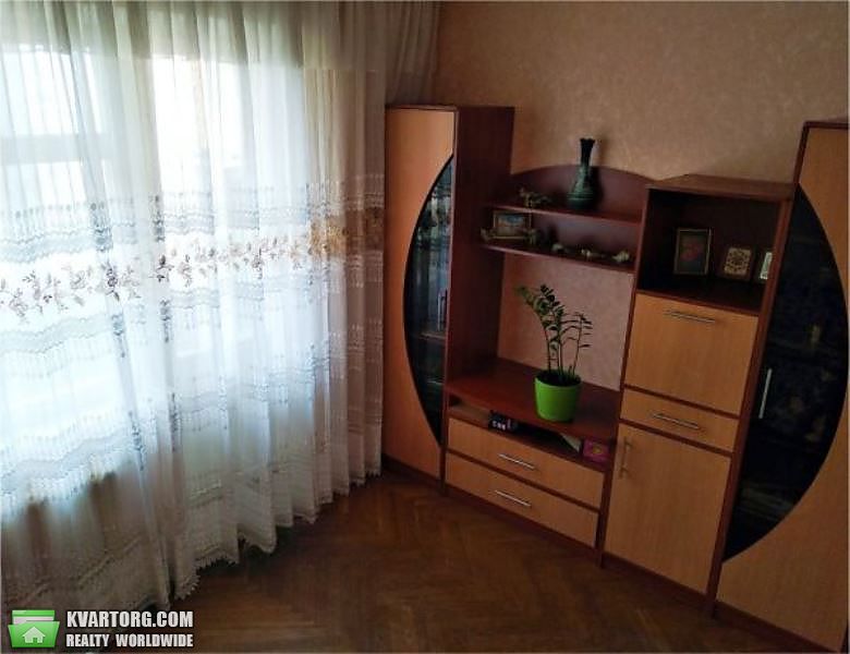 Sell 3-room apartment. Киев,  Северная — photo 5