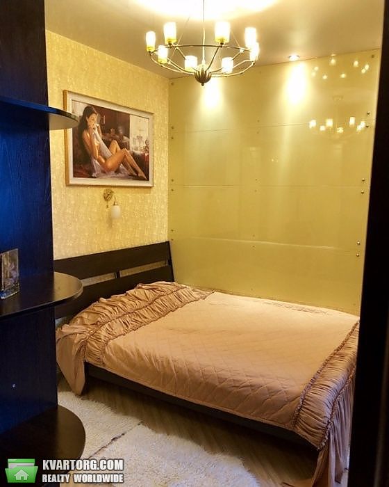 Rent out 2-room apartment. Киев,  Леси Украинки бул — photo 5