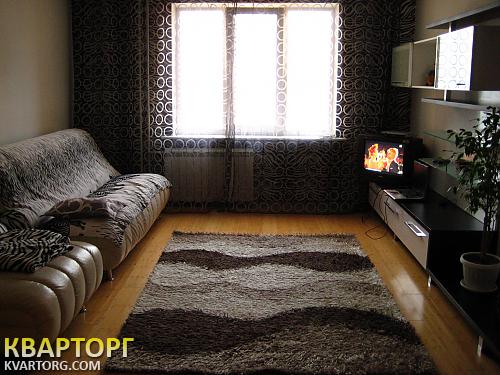 Rent out 2-room apartment. Киев,  Дарницкий бул — photo 1