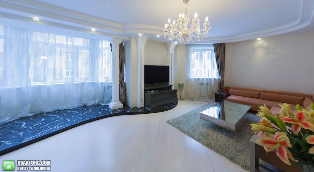 Rent out 3-room apartment. Киев,  Введенская — photo 3