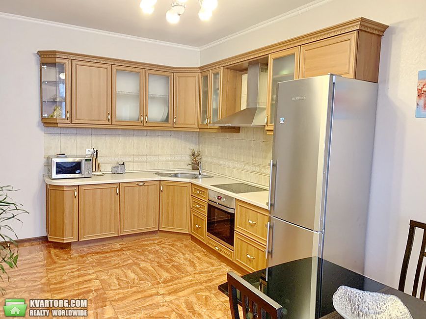 Rent out 2-room apartment. Киев,  Старонаводницкая — photo 8
