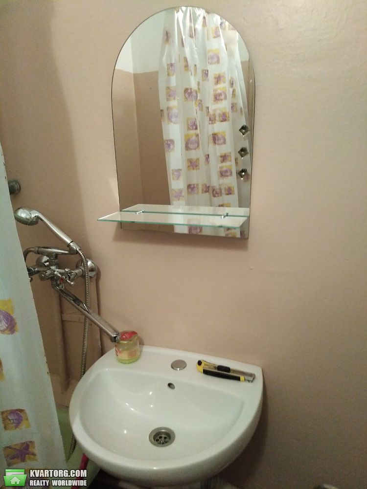 Rent out 1-room apartment. Киев,  Крупской — photo 4