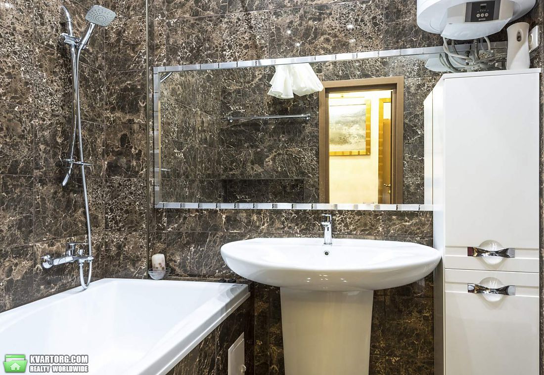 Rent out 1-room apartment. Киев,  Драгомирова — photo 8