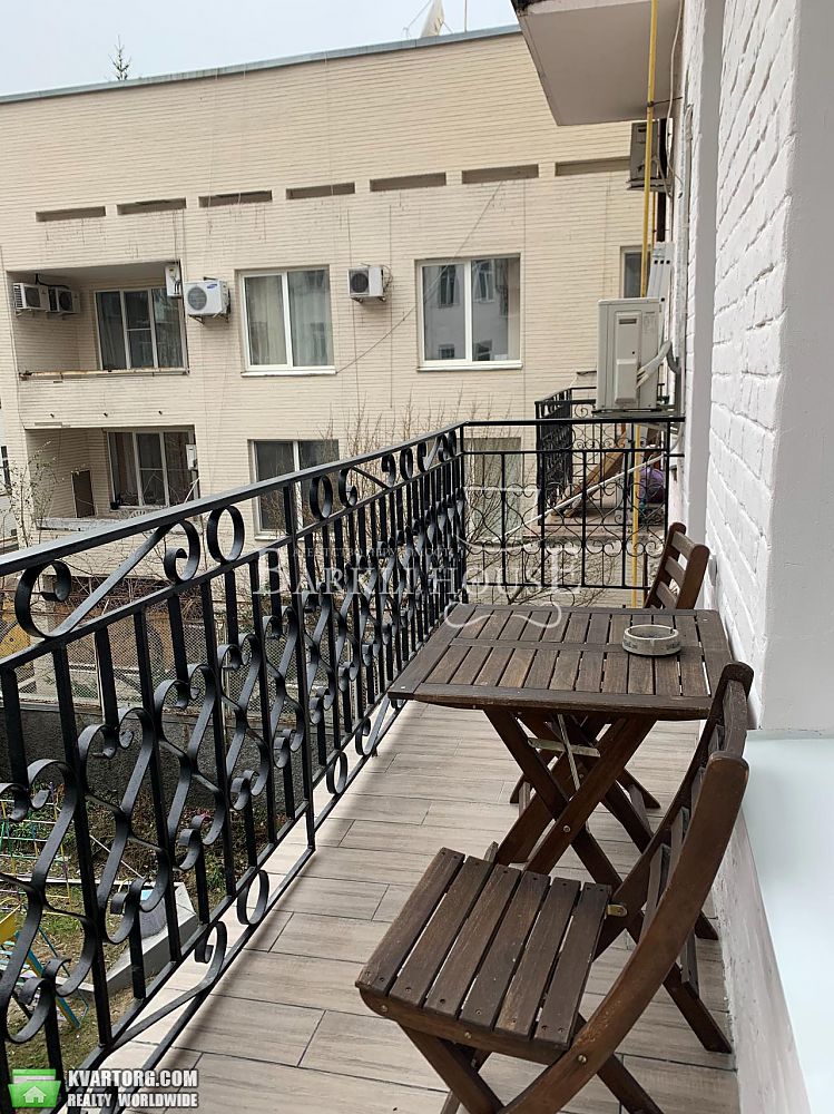 Rent out 2-room apartment. Киев,  Рейтарская — photo 8