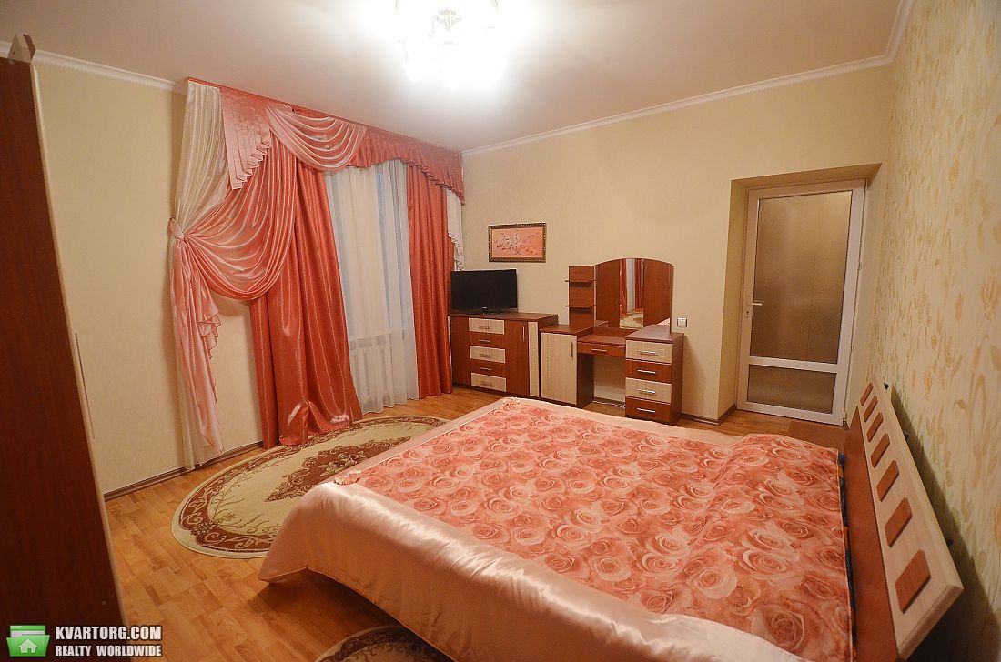 Rent out 2-room apartment. Николаев, Шнеерсона — photo 6