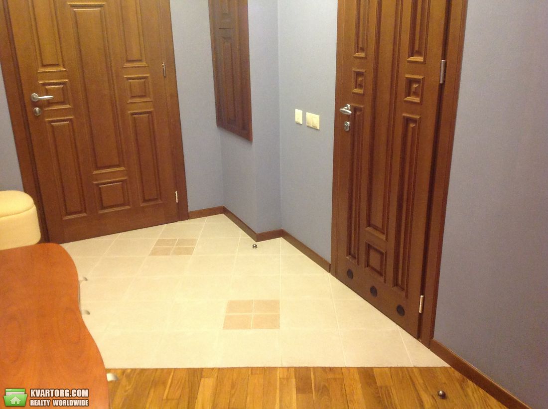 Rent out 1-room apartment. Киев,  Щорса — photo 7