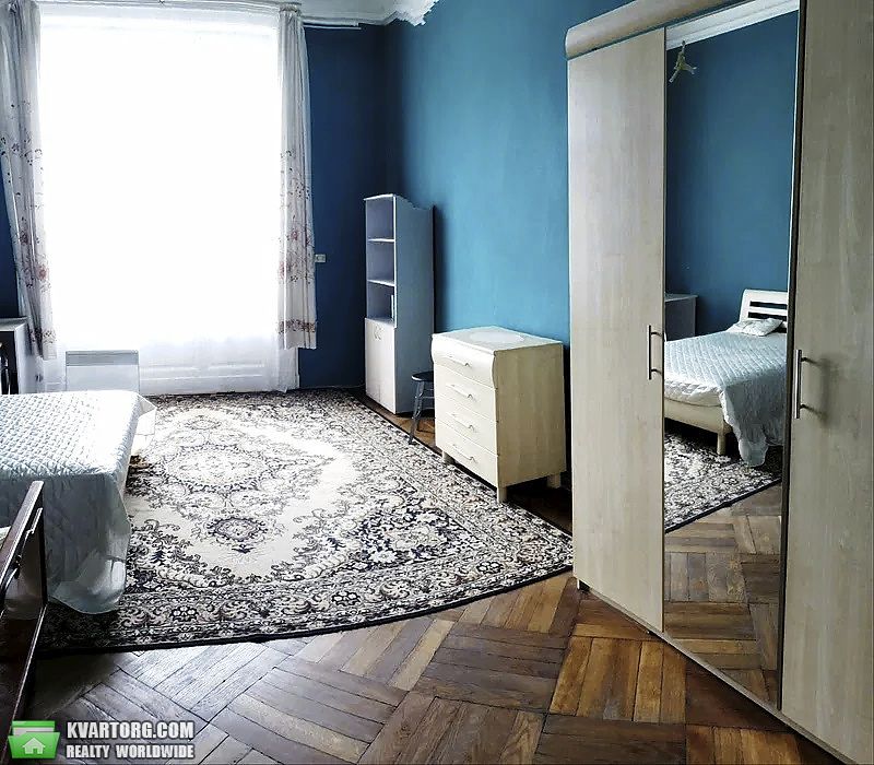 Rent out 1-room apartment. Львов, Міцкевича — photo 2